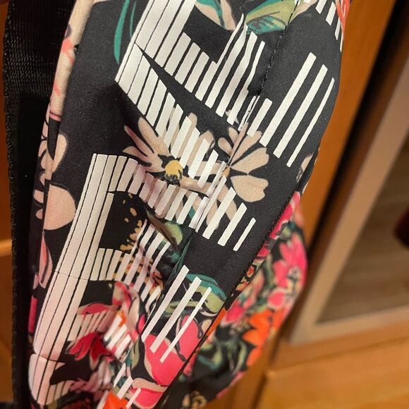 Steve Madden Black Orange and Pink Floral Print Backpack 9x10 - Picture 5 of 16